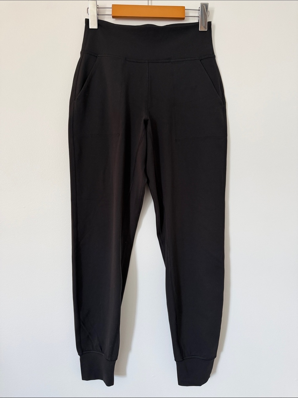 Lululemon full length Align Jogger pants size 6